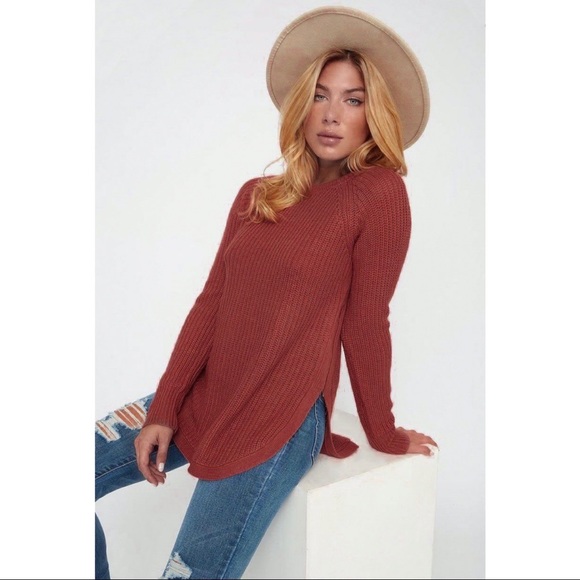 Charlotte Russe Burgundy Waffle Sweater - Picture 3 of 7